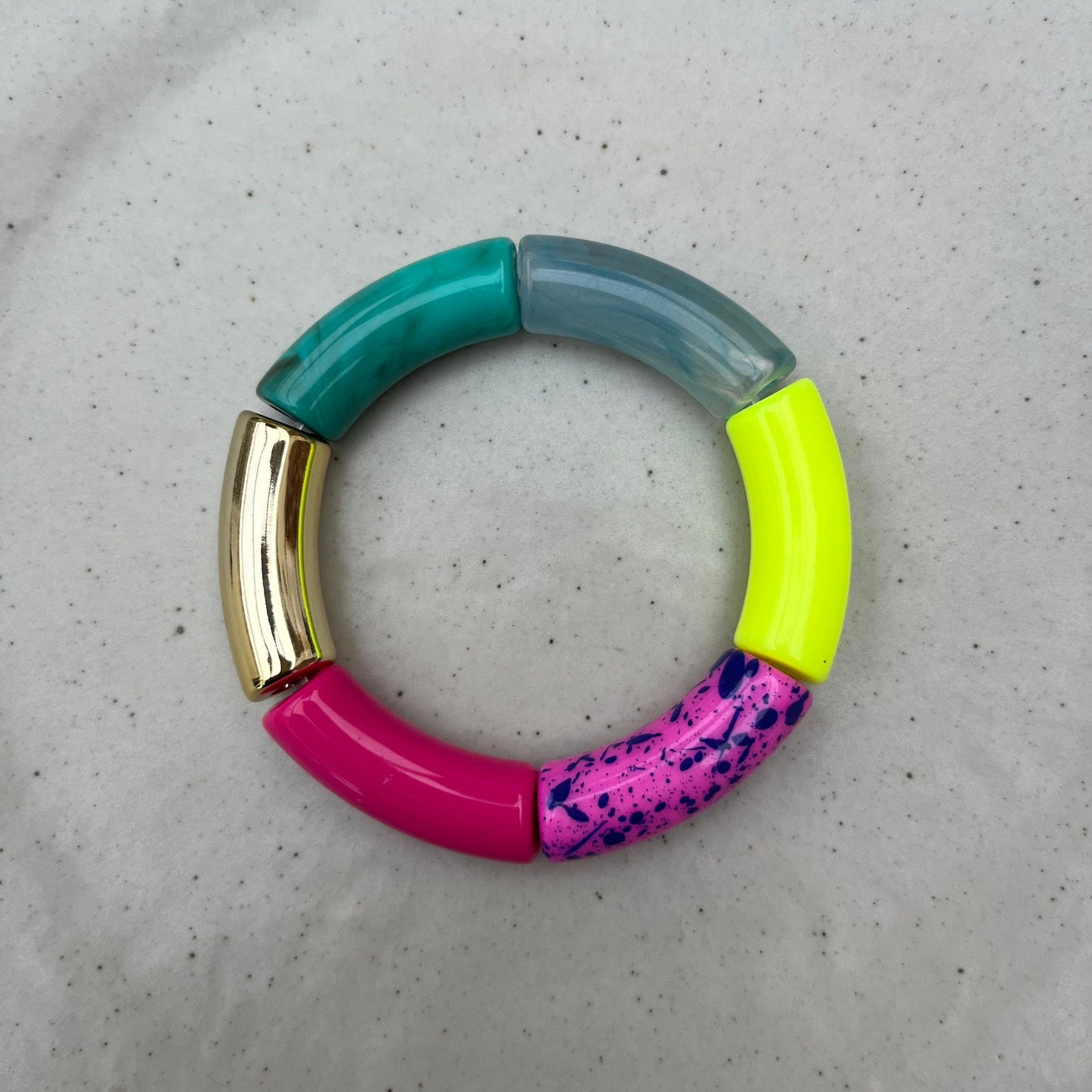 Tubeperlen Armreif Sommer Ibiza Style, gebogene Acrylperlen, Pink, Neon Gelb, Türkis, Gold