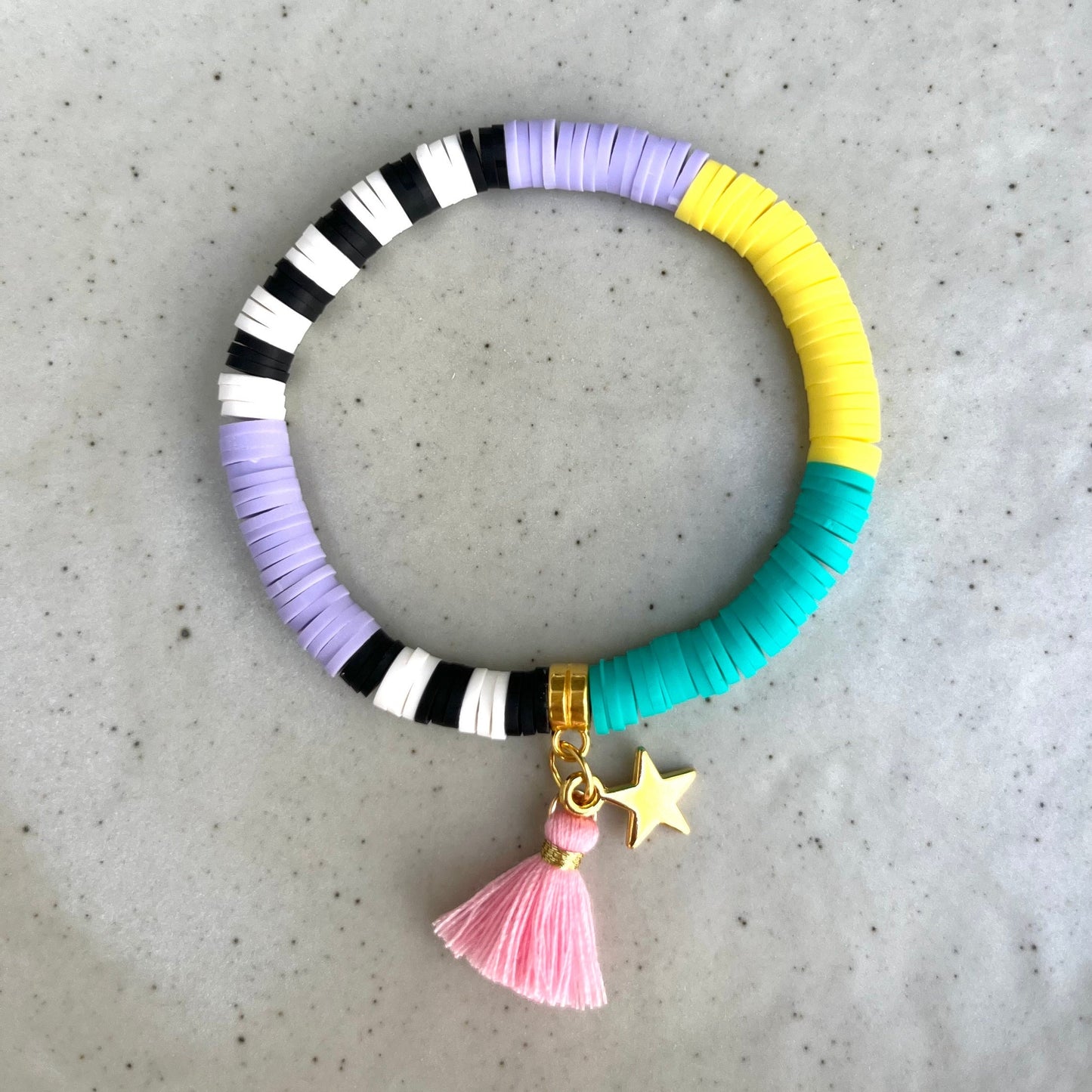 Katsuki Perlen Armband Sommer Ibiza Style, schwarz weiß gestreift, Katsuki Perlen 6 mm, Armband mit Quaste