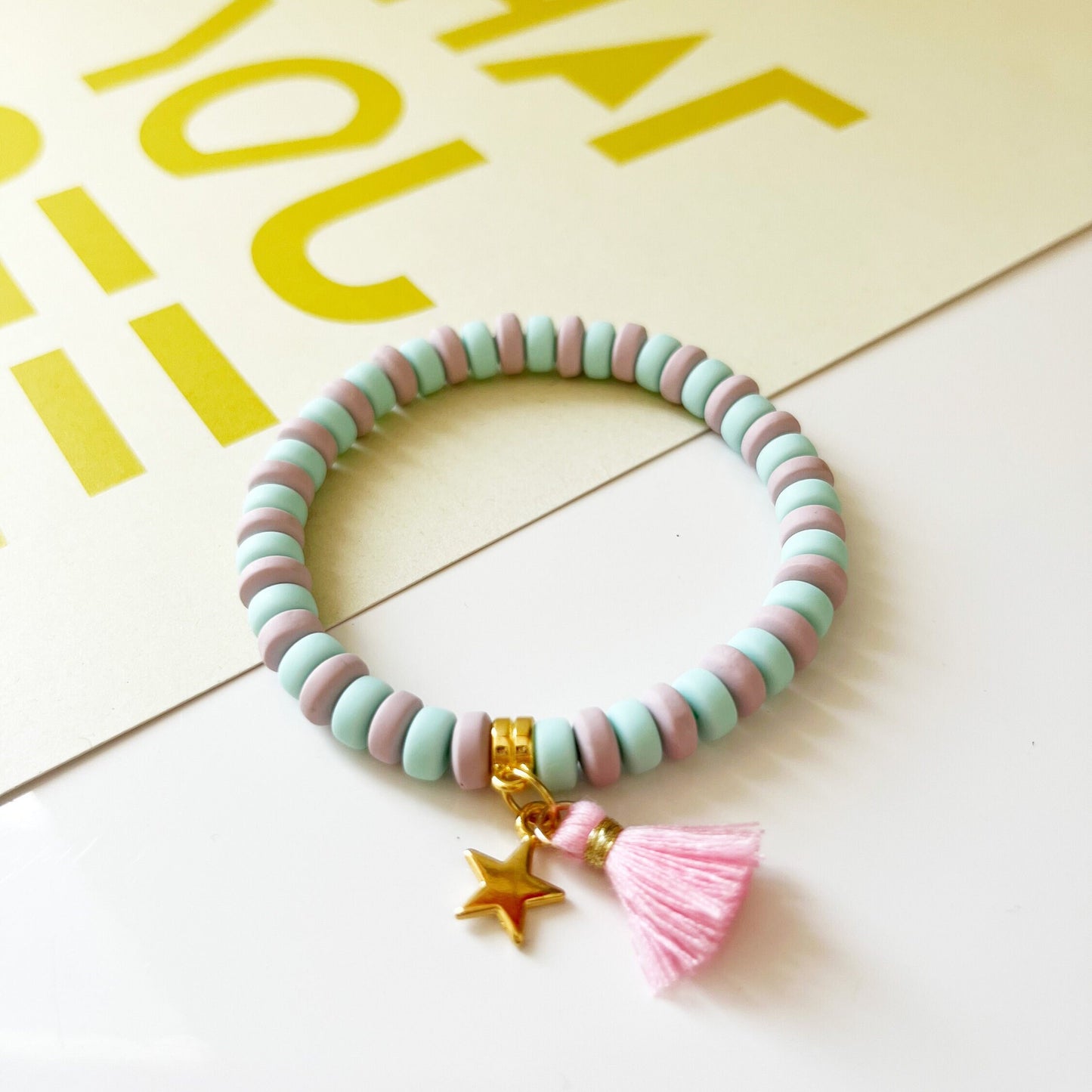 Polymer Perlen Armband Sommer Ibiza Style, hellblau lila, Armband mit Quaste